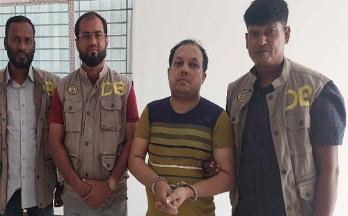 প্রধানমন্ত্রীর কার্যালয়ের পারসোনাল অফিসার বলে প্রতারণা, গ্রেপ্তার ১ 