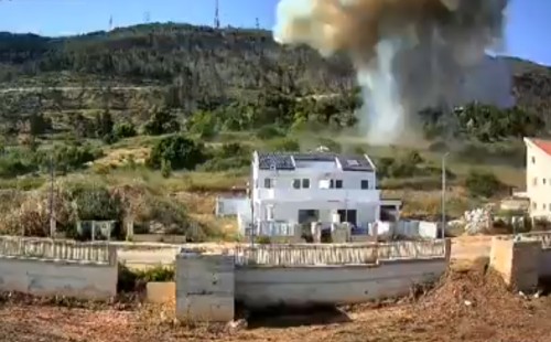 লেবানন থেকে ছোড়া রকেটে ইসরায়েলি বসতিতে আগুন 