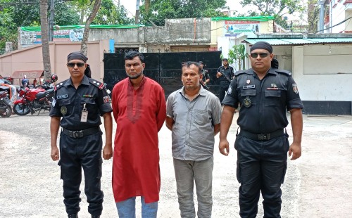 মৃত্যুদণ্ডের রায় শুনে পালানোর সময় ২ আসামি গ্রেপ্তার 