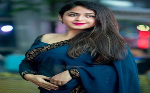 দুঃসংবাদ দিলেন অভিনেত্রী ফারিয়া শাহরিন 