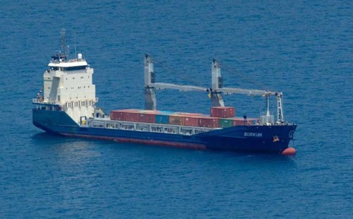 ইসরায়েলগামী অস্ত্রবাহী জাহাজকে বন্দরে ভিড়তে দিলো না স্পেন 