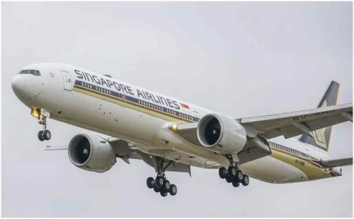 মাঝ-আকাশে তীব্র ঝাঁকুনিতে সিঙ্গাপুর এয়ারলাইন্সের ফ্লাইট, নিহত ১ 