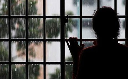 ভয়েস চেঞ্জিং অ্যাপে কণ্ঠস্বর পাল্টে কলেজছাত্রীদের ধর্ষণ 