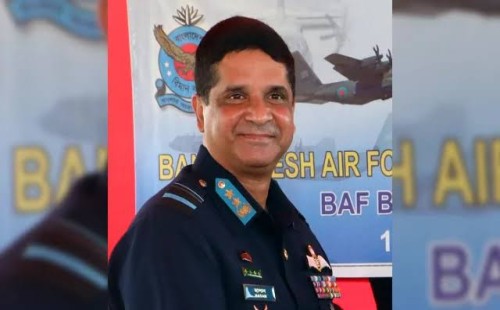 বিমানবাহিনী প্রধান হলেন হাসান মাহমুদ খাঁন 