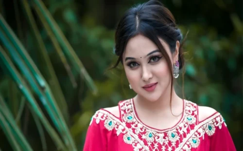 কলকাতা টু করাচি, সবার মুখে বাংলাদেশ 