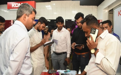 ‘মনে হচ্ছে কেউ দুর্নীতির মহাসাগরে ছেড়ে দিয়েছে’ 