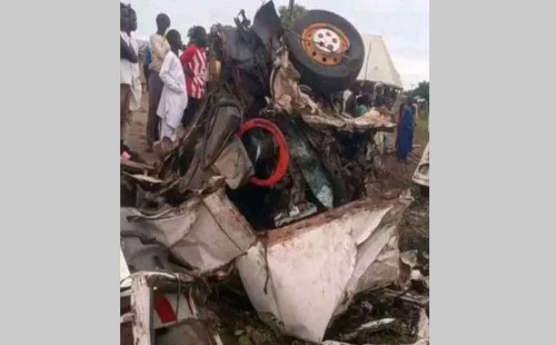 নাইজেরিয়ায় বাস-ট্রাক সংঘর্ষ, নিহত ৪০ 