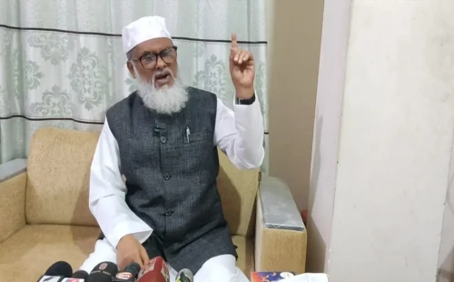 সরকার যদি ব্যর্থ হয় রাস্তা দিয়ে হাঁটতে পারবেন না : ধর্ম উপদেষ্টা 