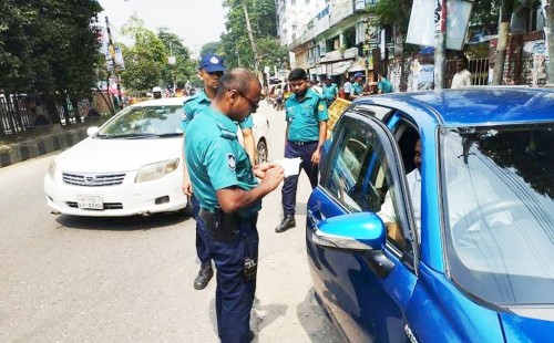 একদিনে ৮শ মামলা, জরিমানা সাড়ে ৩৩ লাখ টাকা! 