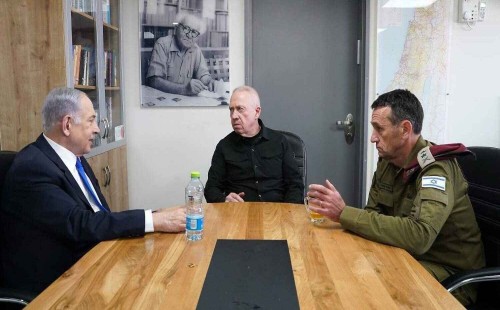 ইরানে হামলায় অনড় ইসরায়েল! 