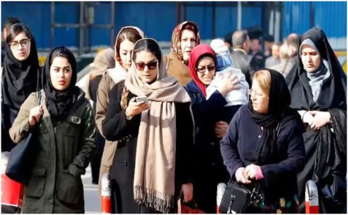 ইরানে সাময়িকভাবে হিজাব আইন স্থগিত 