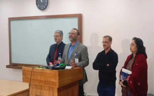 সবার মধ্যে নির্বাচন নিয়ে ঐক্য তৈরি হোক : ঢাবি উপাচার্য 