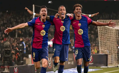 রিয়ালকে উড়িয়ে রেকর্ড ১৫ তম স্প্যানিশ সুপারকাপ শিরোপা জয় বার্সার 