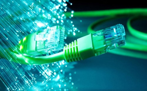 ব্রডব্যান্ড ইন্টারনেটে কমেছে খরচ 