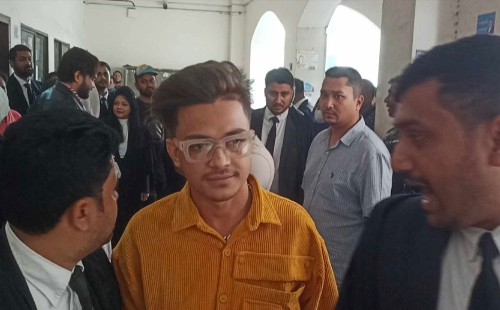 লায়লাকে হত্যাচেষ্টা মামলায় প্রিন্স মামুনের বিচার শুরু 