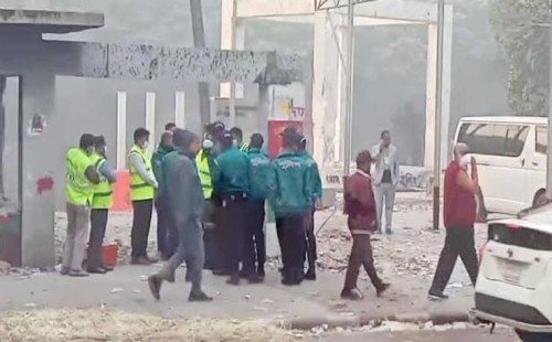 ধানমন্ডি ৩২-এ সিআইডির ক্রাইম সিন ইউনিটের তদন্ত 