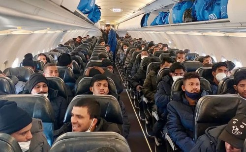 দেশে ফিরলেন লিবিয়ায় আটকে পড়া ১৪৫ বাংলাদেশি 