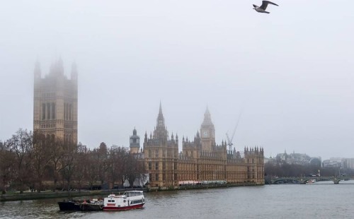 রাশিয়ার বিরুদ্ধে ব্রিটেনের নতুন নিষেধাজ্ঞা 