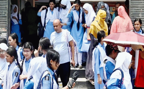 আজ থেকে ৪০ দিনের ছুটিতে শিক্ষাপ্রতিষ্ঠান 