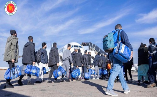 আজ দেশে ফিরছেন লিবিয়ায় আটকে পড়া ১৭৬ বাংলাদেশি 