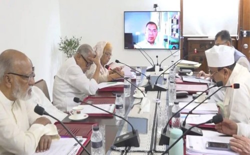 তারেক রহমানের সঙ্গে বৈঠক করলো বিএনপির স্থায়ী কমিটি 