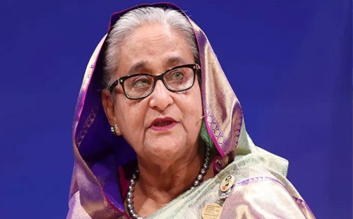 আওয়ামী লীগ থেকে শেখ হাসিনা কি সরে দাঁড়ানোর কথা ভাবছেন? 