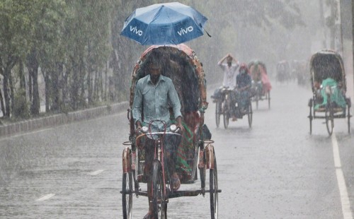 রাজধানীসহ বিভিন্ন এলাকায় বৃষ্টি, কতদিন থাকবে জানাল আবহাওয়া অফিস 