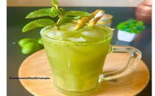 কাঁচা আমের মোহিতো: গ্রীষ্মের দুঃসাহসিক রিফ্রেশমেন্ট 