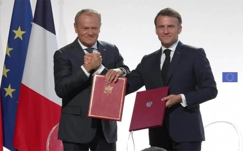 ফ্রান্স-পোল্যান্ড বন্ধুত্ব চুক্তি সই 