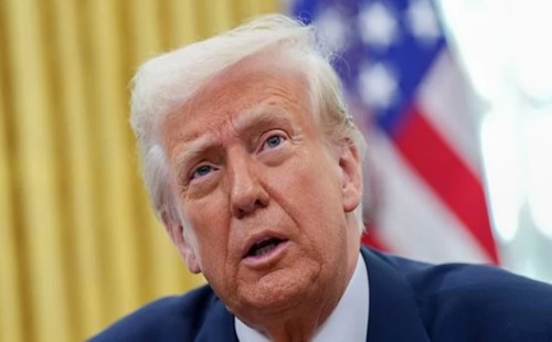 আলোচনায় ট্রাম্পের দুর্নীতির অভিযোগ 