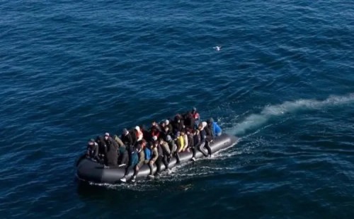 ইংলিশ চ্যানেলে নারী ও শিশুর মৃত্যু 