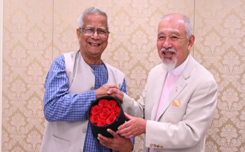 মিয়ানমারে শান্তি ও রোহিঙ্গা প্রত্যাবাসনে সাসাকাওয়ার সহায়তা চাইলেন ড. ইউনূস 