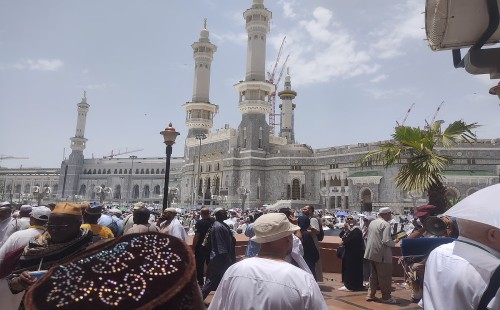 জিলহজের প্রথম ১০ দিনের বিশেষ আমল 
