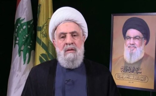 হুমকিতে আত্মসমর্পণ নয় 