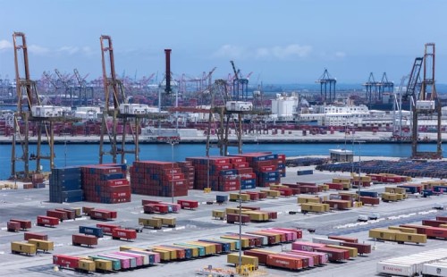 ফোনে ‘গঠনমূলক আলোচনা’ 