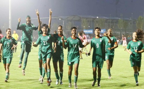 সাড়ে চার ঘণ্টার ম্যাচে জয় বাংলাদেশের 