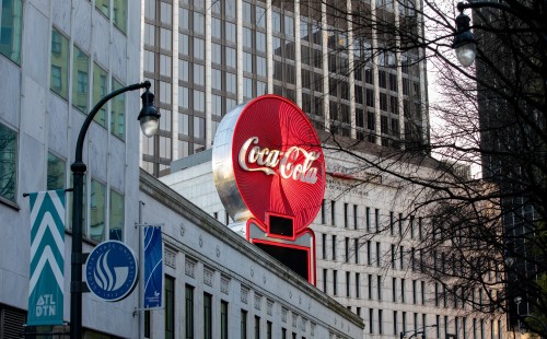 কোকা-কোলায় আখের চিনি! 