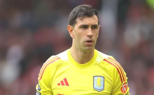 পিএসজিতে যাবেন এমিলিয়ানো মার্টিনেজ! 