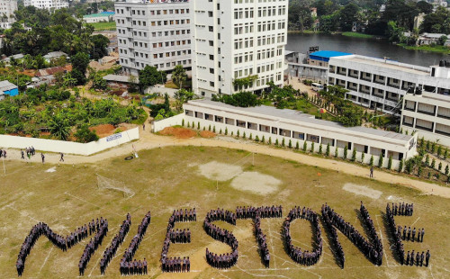 মাইলস্টোনে পাঠদান শুরু হয়েছে 