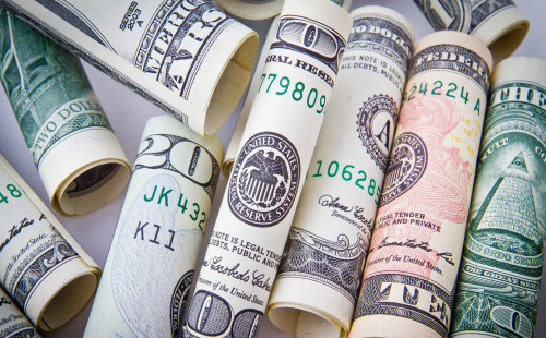 আগস্টের ২৭ দিনে রেমিট্যান্স ছাড়ালো ২০৮ কোটি ডলার 