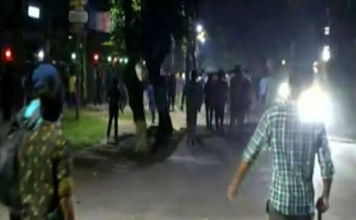 চবির পর বাকৃবির শিক্ষার্থীদের ওপর বহিরাগতদের হামলা 