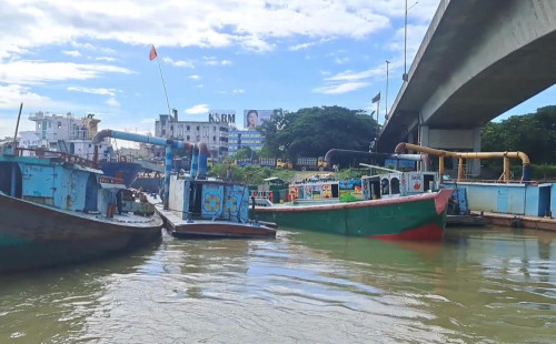 ব্রাহ্মণবাড়িয়ায় অবৈধভাবে বালু উত্তোলনে বাধা দেওয়ায় ইউএনওকে অপহরণের চেষ্টা 