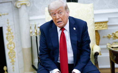 রাশিয়াকে নিষেধাজ্ঞার হুমকি ট্রাম্পের 