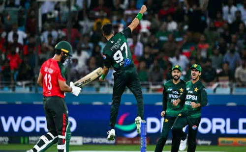 পাকিস্তানকে ফাইনালে তুলে দিলো টাইগাররা 