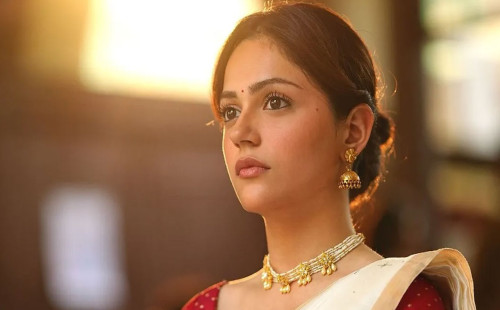 ১৭ বছরের অনীতকে অডিশনের লোভে ডাকা হয়, অতঃপর... 