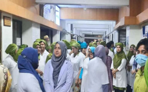 চিকিৎসকের বিরুদ্ধে মারধরের অভিযোগ : সোহরাওয়ার্দী হাসপাতালে কর্মবিরতিতে নার্সরা 