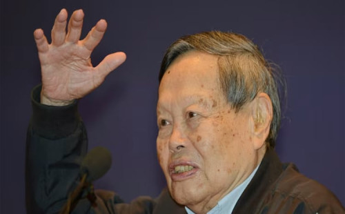 মারা গেছেন নোবেলজয়ী চেন ইয়াং 