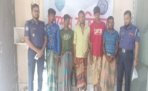 কুমিল্লায় স্বামীর সহায়তায় গৃহবধূকে সংঘবদ্ধ ধর্ষণ, গ্রেপ্তার ৫ 