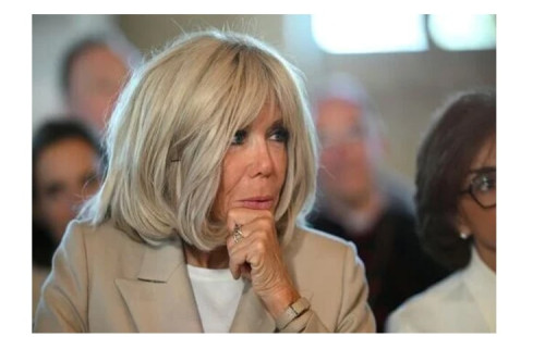 ব্রিজিত ম্যাক্রোঁকে অনলাইনে হয়রানি 