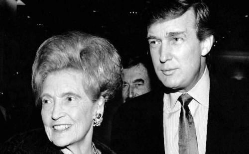 ট্রাম্পের মা কাজের বুয়া! 